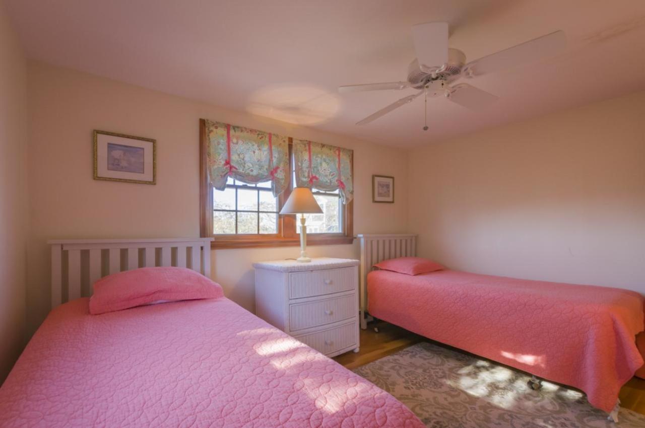 24 Captain Wing Road East Sandwich - - Cape Cod Exteriör bild